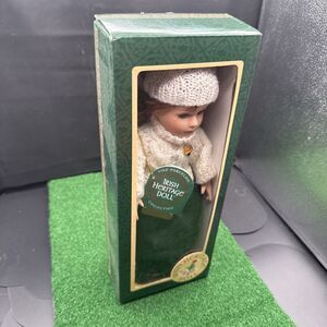 VINTAGE‎ Irish Heritage Porcelain Doll Collection Irish Dance